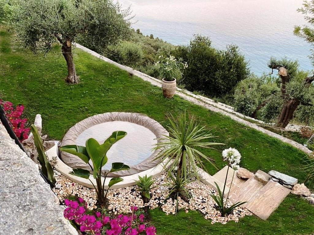 La Bouganvilla Charme & Relax Vista Mare Finale Ligure Exteriör bild